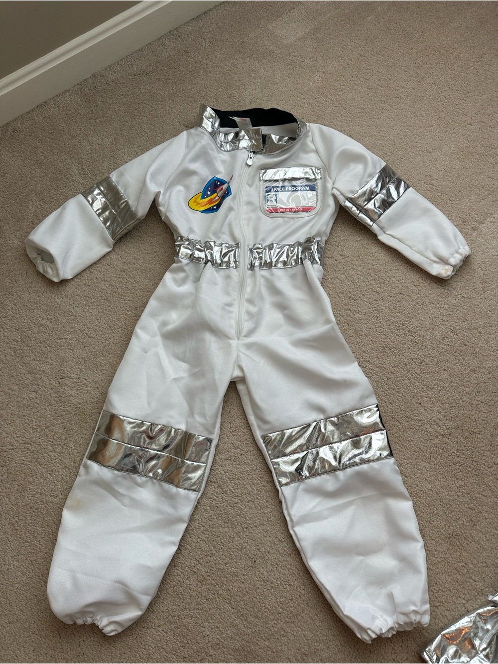Melissa and Doug Astronaut dress up - Space Suit